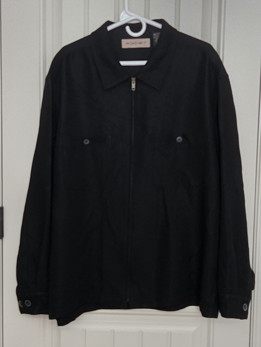 Axist Black Shirt Jacket Size XL In Very Good Condition